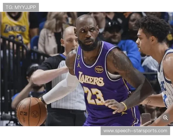 湖人詹姆斯关键表现逆转比赛勇夺胜利热议球迷期待季后赛新挑战