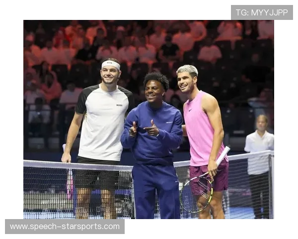 网球大满贯赛季再起波澜 主要选手备战纷繁激烈